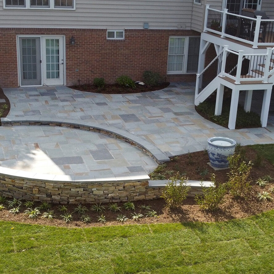 R-Patio + Seatwall- service R-Patio + Seatwall- service